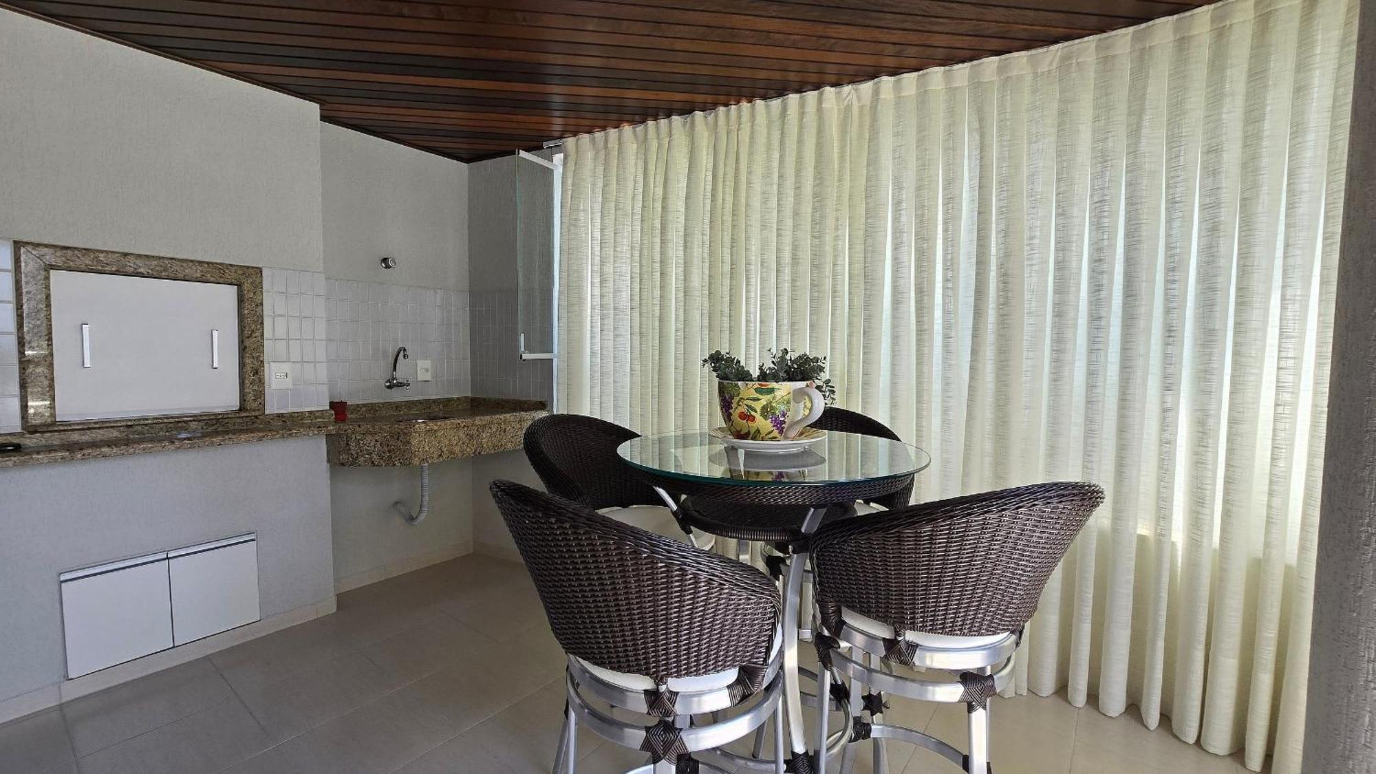 Apartamento Apto 601 - 02 Quartos - Churrasqueira Sacada Balneario Camboriu
